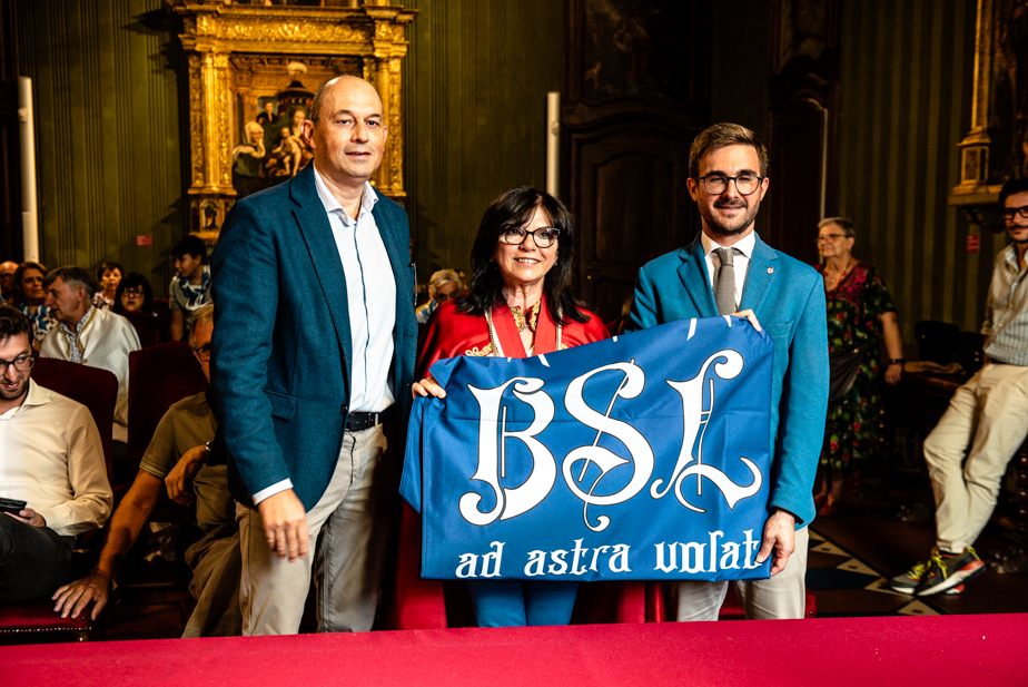 Consegna delle Bandiere ai Borghi: una città vestita di colori 22