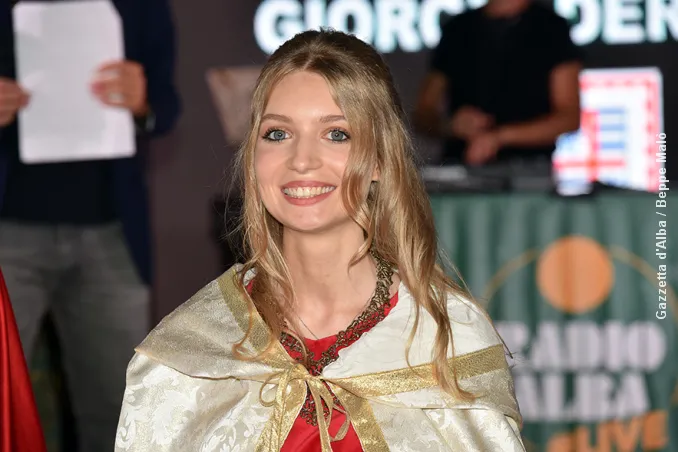 La Bela trifolera 2025 è Beatrice Marengo del borgo San Martino (VIDEO) 12