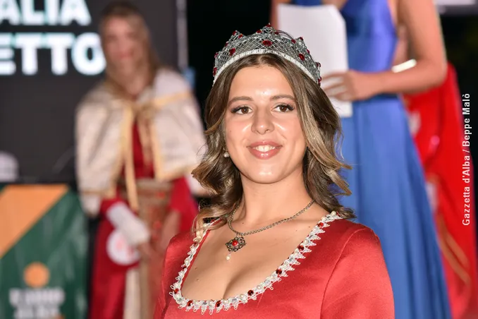 La Bela trifolera 2025 è Beatrice Marengo del borgo San Martino (VIDEO) 15