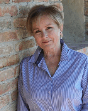 download (3) Dagli Usa alla Langa / Barbara Boyle presenta il suo libro Pinche me sabato 13 2