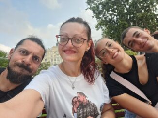 Quattro amici e settemila chilometri in Vespa