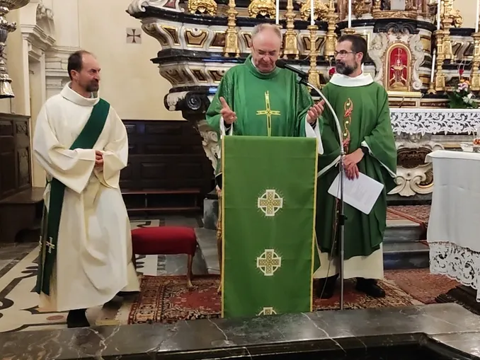 Sanfrè accoglie il nuovo parroco don Mario Perlo