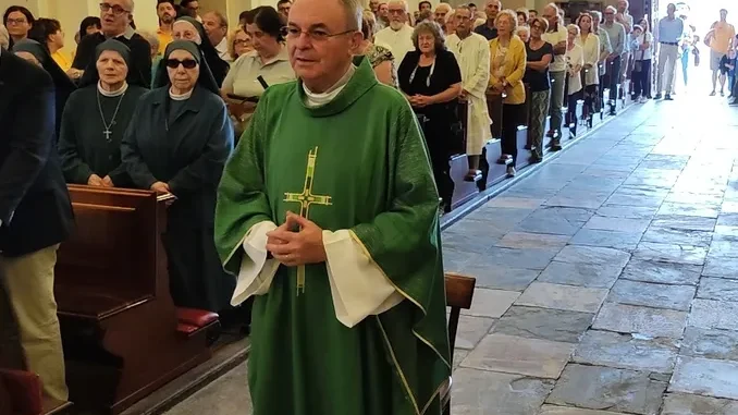 Sanfrè accoglie il nuovo parroco don Mario Perlo 1