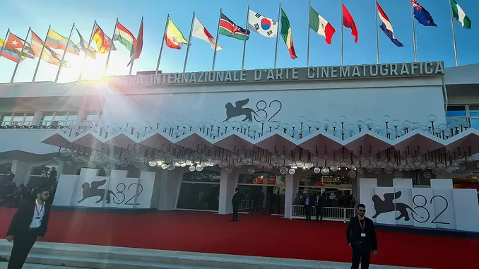 venezia festival copertina Un film fatto per bene, titolo beffardo per Franco Maresco che gioca con le parole 3