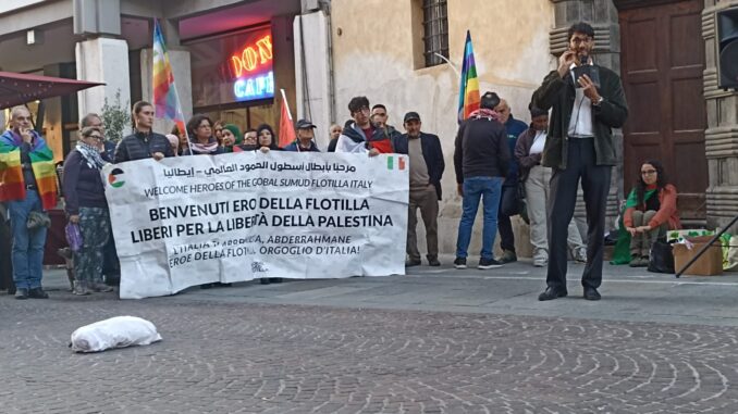 Ab Amajou a Bra Ab Amajou a Bra: «Le piazze italiane, non i governi, sono state il vero motore del cambiamento»