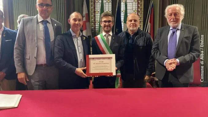 Cerimonia all’insegna della pace e dell’amicizia per i 40 anni del gemellaggio tra Alba e Böblingen 2