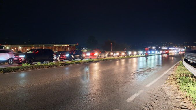 Incidente Ponte Caduti di Nassiriya - foto©Beppe Malò Tamponamento sulla Tangenziale di Alba: traffico bloccato e due feriti lievi 1