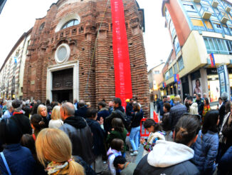 L'artista del palio Enzo Mastrangelo traccerà il ritratto della torre Sineo in piazza Risorgimento
