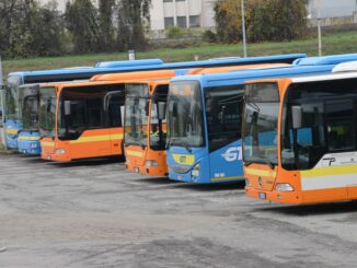 IL CASO / L’odissea del viaggio verso scuola pressati come sardine
