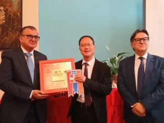 Italia e Cina unite da vino e tè: una via alternativa alla globalizzazione