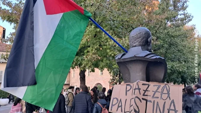 Alba / La bandiera palestinese anche per l'imperatore Pertinace