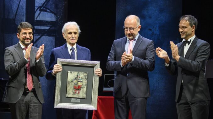 carreras Asti / Standing ovation al teatro Alfieri per Josè Carreras