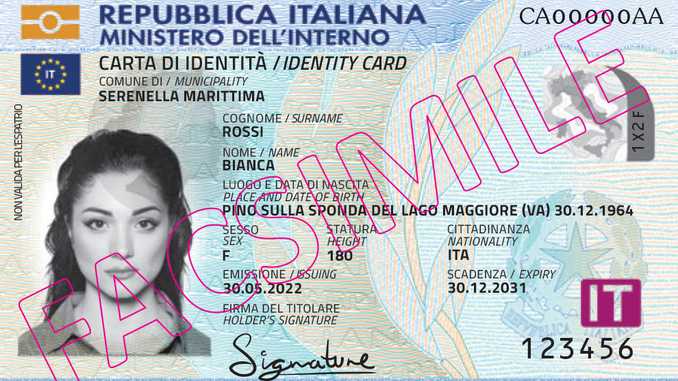La Morra / Presenta allo sportello la carta d'identità senza il chip, denunciato per manomissione