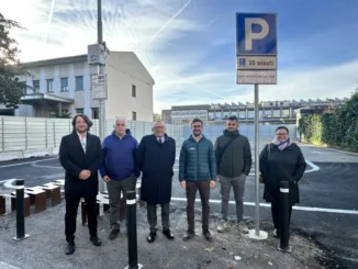 Alba / Aperto il parcheggio di via Liberazione grazie alla collaborazione con Banca d’Alba 1