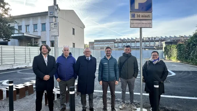 Alba / Aperto il parcheggio di via Liberazione grazie alla collaborazione con Banca d’Alba 1