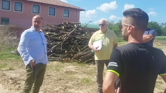 rasero nuova palestra penna Asti / Nuova