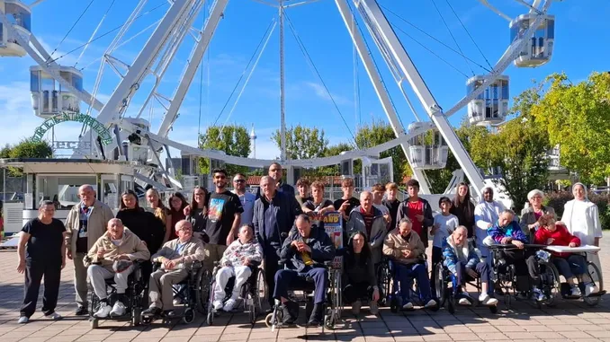Un pomeriggio di divertimento al luna park di Alba per le persone con disabilità 1