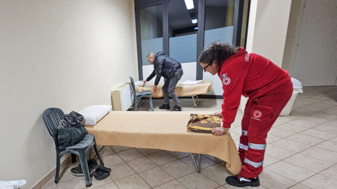 In via Ognissanti ha riaperto il dormitorio provvisorio per l'inverno