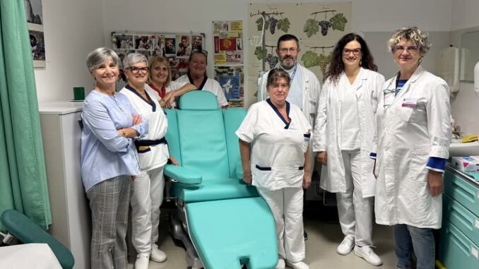 Una nuova poltrona per l'ambulatorio infermieristico del Cardinal Massaia 1