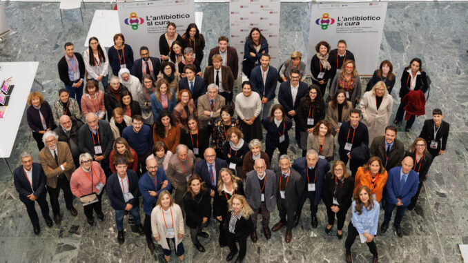Torino avvia il progetto “L’antibiotico si cura” contro l’ABR
