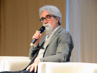 Addio al maestro Vessicchio, direttore d'orchestra, compositore e amante delle Langhe [video]
