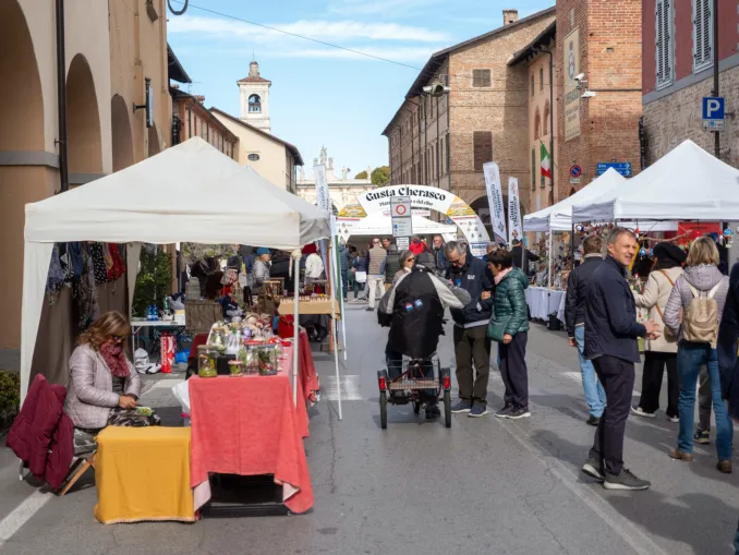 Gusta Cherasco 2025: oltre 1.500 persone ai pranzi e alle cene dedicate alle chiocciole 2