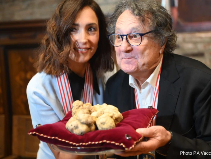 A Grinzane Cavour è tutto pronto per l'Asta del tartufo 5