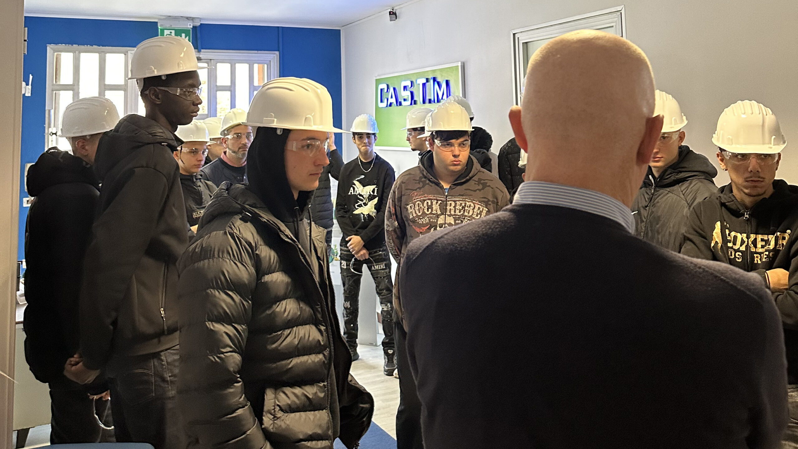 Studenti alla scoperta delle imprese cuneesi con il Pmi Day 6