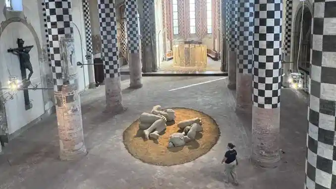 Maratona fenogliana ad Alba / L'edizione di sabato 8 novembre 2025 dedicata a Un giorno di fuoco