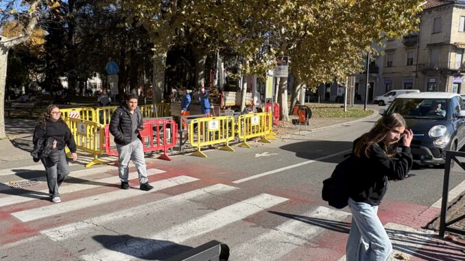 AVVVIATO CANTIERE PER SEMAFORO