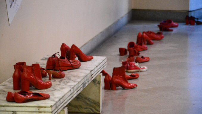 25 NOVEMBRE / La storia: Mi ha annientata, ma sono rinata. Chiedete aiuto, non siamo sole