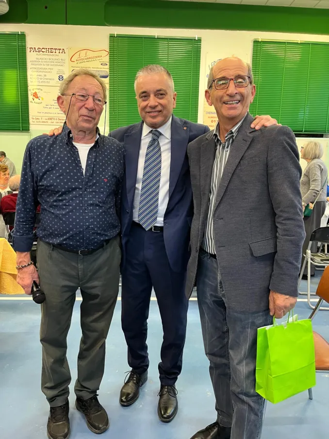 Il centro incontro di Roreto premia tesserati e frazionisti ottuagenari (foto)