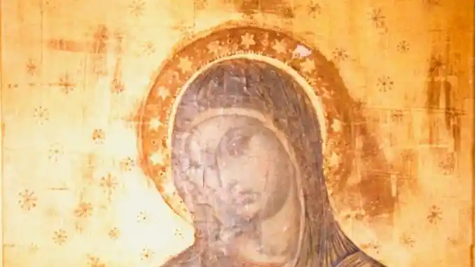 La trecentesca Madonna del latte ora è in Comune 2