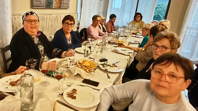 Le mamme perpetuano la festa con i pani di santa Elisabetta