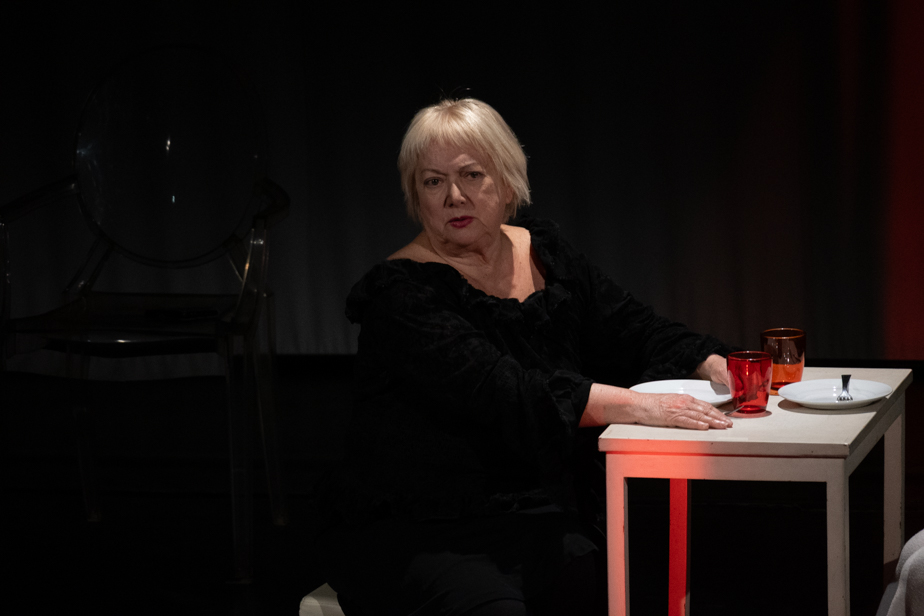 A Cherasco #UnAmoreCaro illumina i pericoli nascosti della rete 14