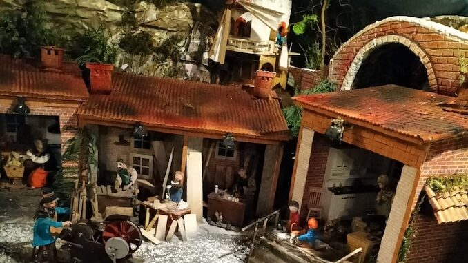 Natale 2025 / Il presepio della chiesa di Santa Croce a Bra è uno dei più attesi