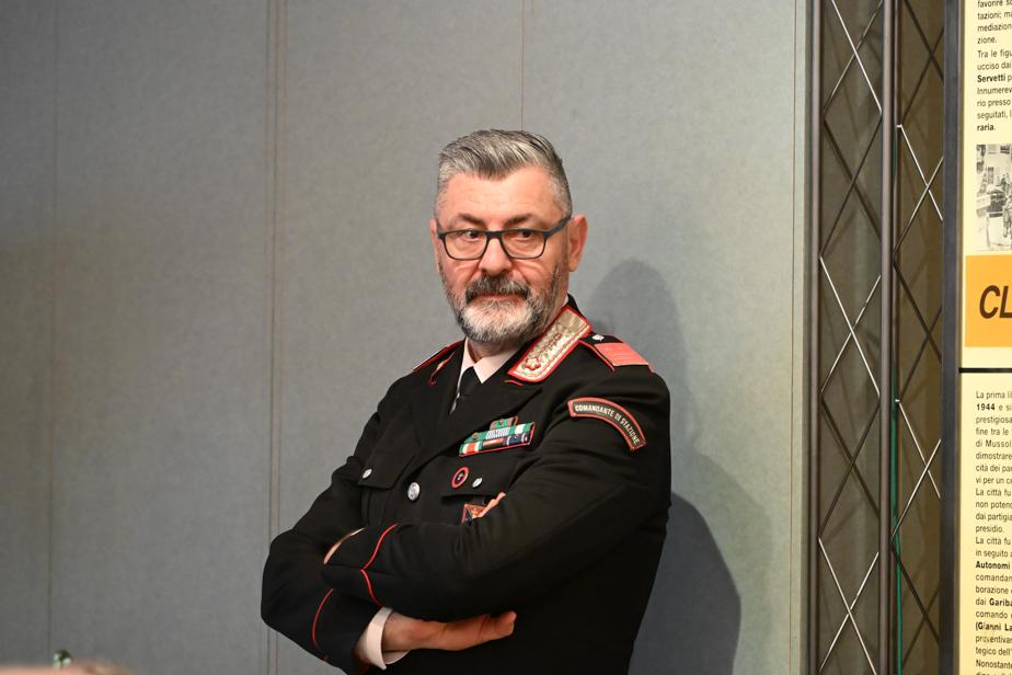 Natale di collaborazione tra Carabinieri e sindaci nel territorio albese []