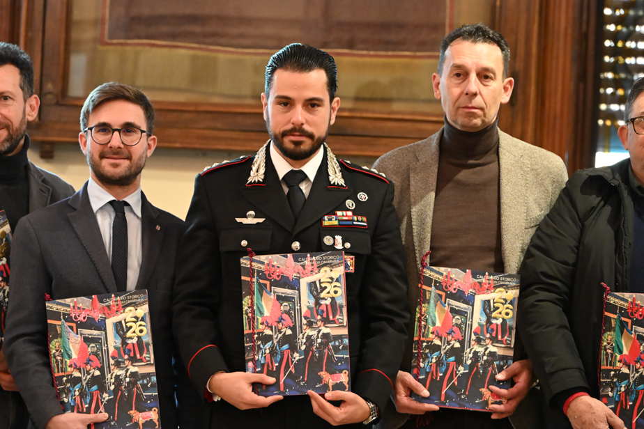 Natale di collaborazione tra Carabinieri e sindaci nel territorio albese [foto e video]