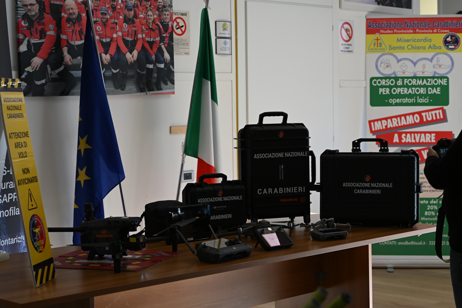 I droni del Nucleo ANC riconosciuti aeromobili di Stato 4