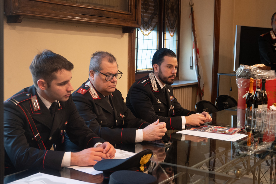 Natale di collaborazione tra Carabinieri e sindaci nel territorio albese [foto e video] 22
