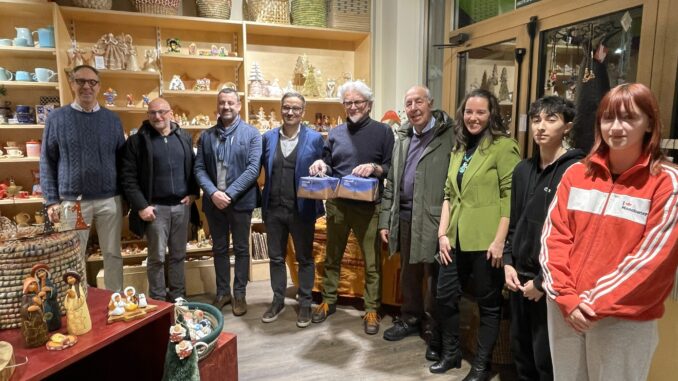 La magia del Natale arriva anche al carcere Montalto con 50 panettoni donati per internati e semiliberi 1