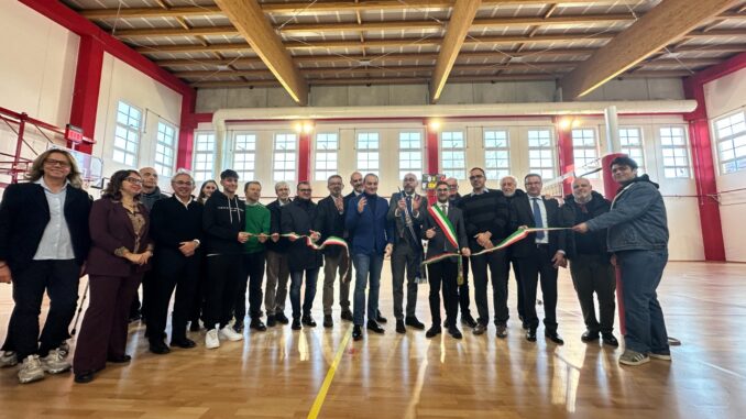 Una nuova palestra per i licei Gallizio e Cocito: inaugurato lo spazio finanziato dal PNRR