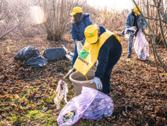 Volontari in campo lungo il Tanaro contro rifiuti e degrado