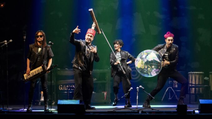 Gli Oblivion portano “Tuttorial” al Teatro Sociale "G. Busca"