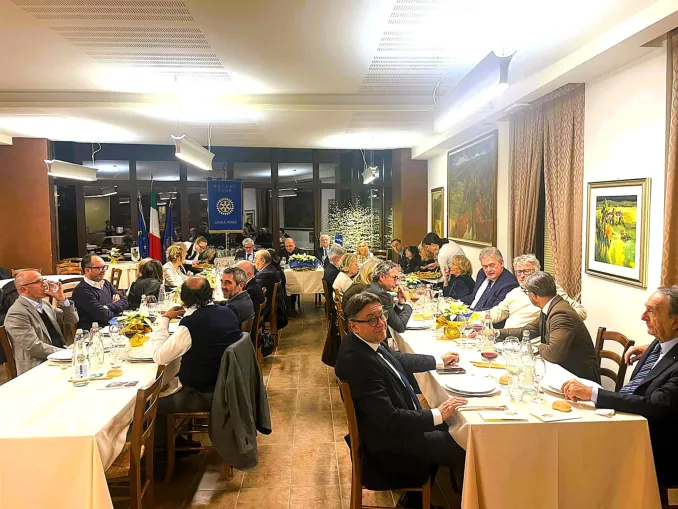Rotary club Canale Roero: serata degli auguri con il vescovo Marco Brunetti 5