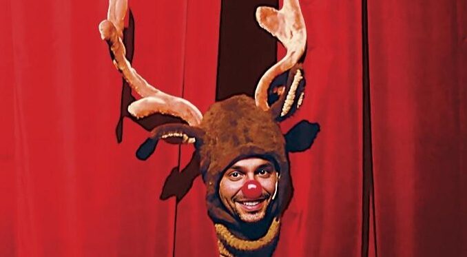 Rudolph &ndash; Operazione Natale inaugura Famiglie a Teatro ad Alba 1