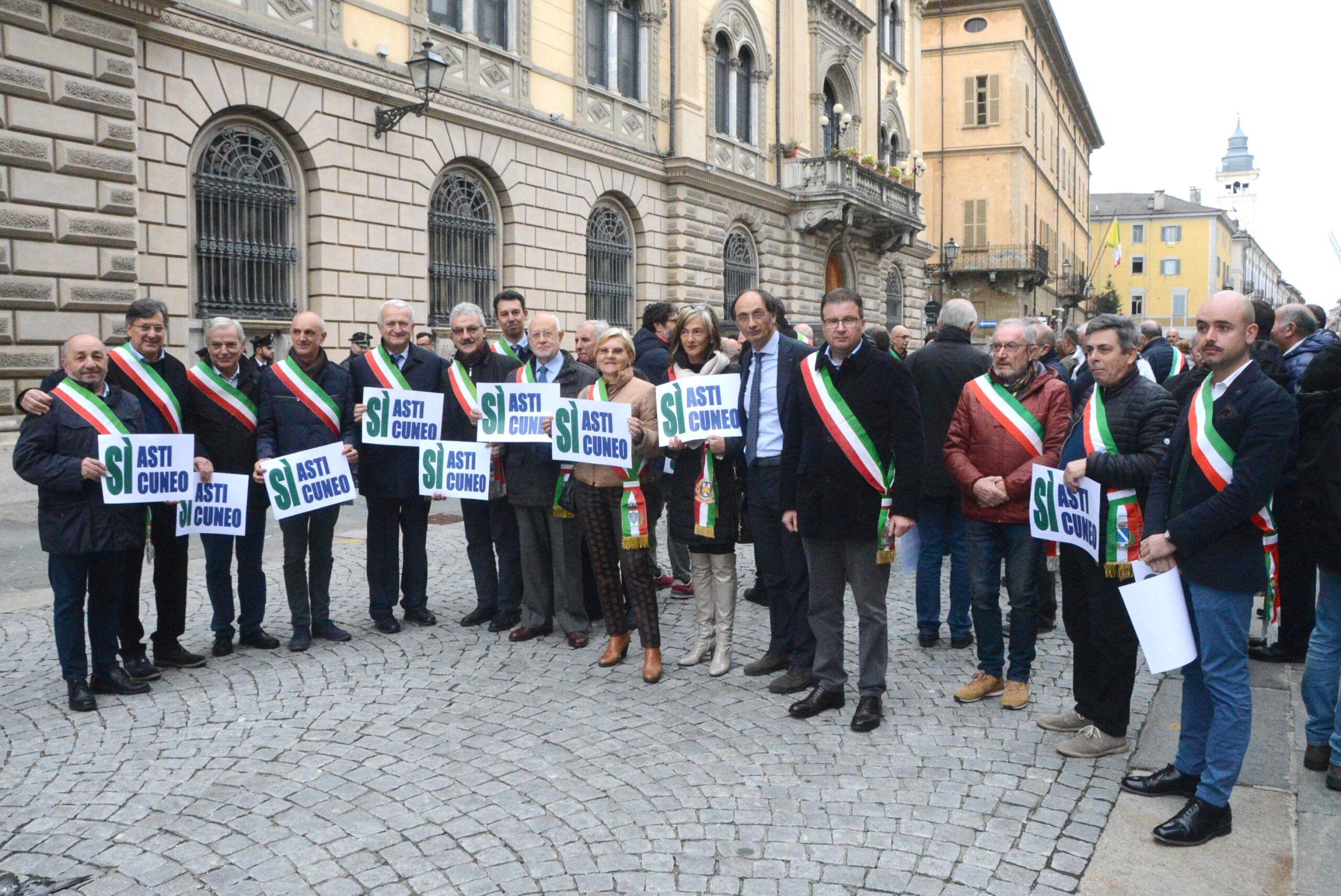 Asti-Cuneo: tutta la storia degli ultimi trentacinque anni, tra annunci, rinvii e la lunga attesa 2