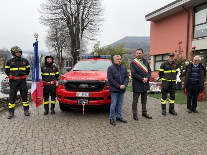 A Cortemilia un nuovo veicolo per i Vigili del fuoco 2