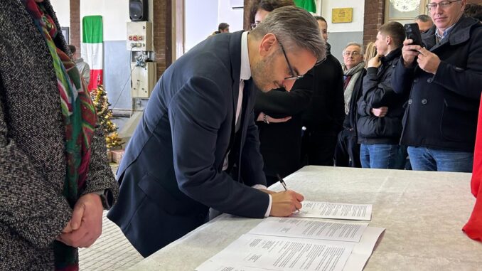 Casa di reclusione Montalto e scuola enologica Umberto I: rinnovata la convenzione per il vino Vale la pena