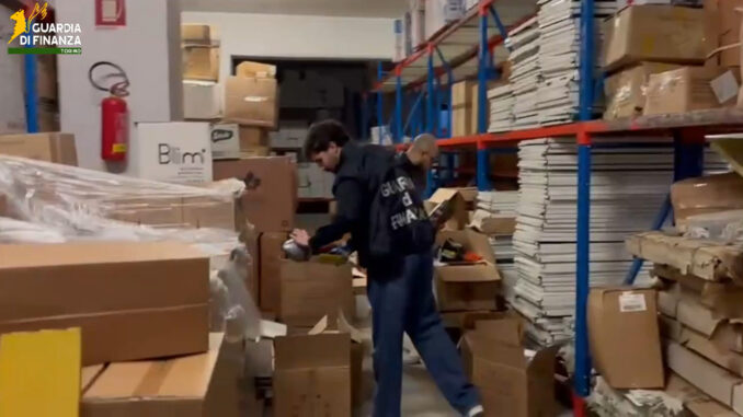 Capodanno, sequestrate tre tonnellate di fuochi d&rsquo;artificio a Torino